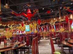 -老滇山寨•云南特色菜•地方菜•民族风情歌舞表演(金碧店)