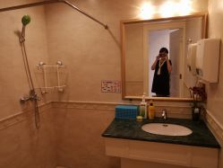 -中国福利会国际和平妇幼保健院(徐汇院区)
