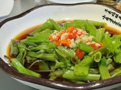 -眷江南之小蓝鲸(王府大街店)