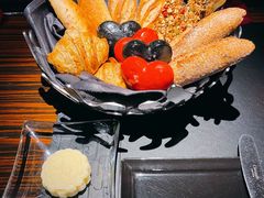 -L'ATELIER de Joel Robuchon(外滩18号店)