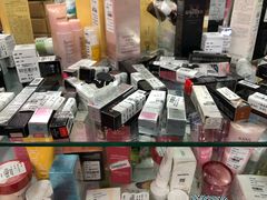 -唯品仓(东山锦轩·现代城店)