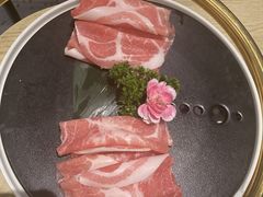 尊品雪花和牛-椰子营·椰子鸡火锅(万象里店)