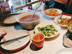 -湘西小馆(滨河路店)