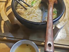 -顺意米线店(四方街店)