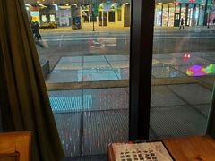 -临界音乐酒馆·小龙虾·江湖菜(华熙LIVE·鱼洞店)
