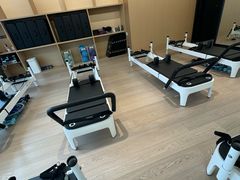 -Z&B Fitness Studio·Gym(前滩L+PLAZA店)