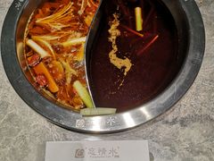 -忘情水鱼头·鲜鱼火锅(滨江中路店)