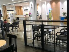 大堂-星巴克(杭州西湖银泰1F店)