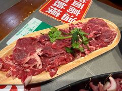 招牌嫩牛肉-苗阿哥酸汤牛肉火锅(体育场店)
