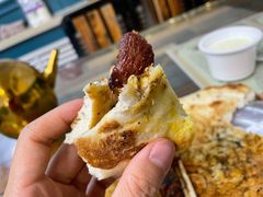 -艾力江和田馕坑烤肉店