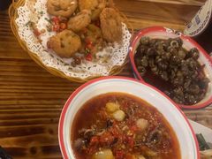 -冶建镜子·老南昌大排档·江西虾王(总店)