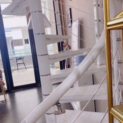 -丫丫NAIL日式自助美甲美睫沙龙