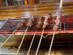 -哈尔滨小酒馆·鲜肉现穿自助烧烤(康新花园店)