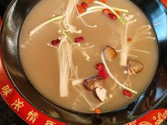 -三江两海老火锅(北京首店)