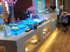 自助取餐区-长沙三景韦尔斯利酒店·Oval全日制餐厅自助餐
