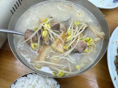 -亲昵春川鸡排(韩国美食街店)