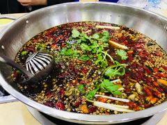 -渔香岛美蛙鱼头火锅(威清路店)