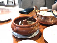 汽锅鸡-怡得观滇餐厅·地道昆明菜·1996(海埂大坝店)