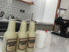 -Onirii Coffee(长乐路店)