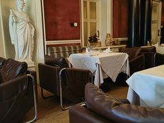 -成桂西餐厅·42年的味道(五大道疙瘩楼店)