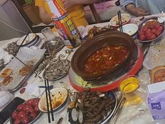 -海盗船. 龙虾烧烤. 酒馆