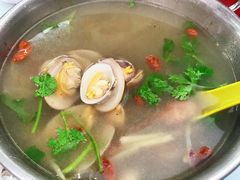 -明记烧鱼美味店