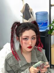 -明天见·化妆造型工作室