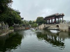 -梁园