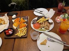 -ELI FALAFEL Lebanese&Mediterranean黎巴嫩美食(富城路店)