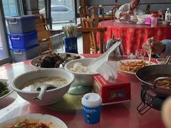 -明月食府(二区干二路店)