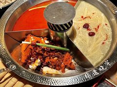 -晓宇重庆火锅(西安荟聚店)