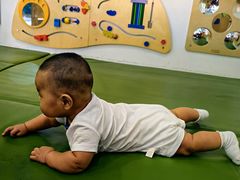 -乐融婴幼儿成长中心(四季青校区)