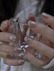 -ONE HEART 美甲美睫品牌店