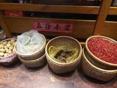 -屋里饭菜·湘菜馆(火车站店)