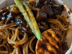 炸酱面-郑阿姨的家·이모네·韩料&烤肉(武川路店)