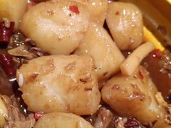 -多嘴肉蟹煲(万达店)