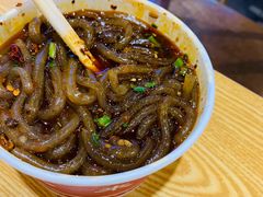 酸辣粉-八一路好吃街(雨田商务大厦店)