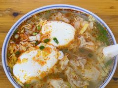 -胖子馄饨坊(天目大厦东南)