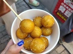 糖油粑粑-黑色经典臭豆腐·湖南特产(步行街店)