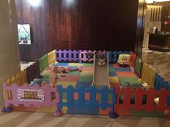 -岷山饭店-芝芝自助餐厅