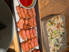 -蜜桃餐厅·伴山(湖滨商业街店)