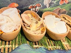 -季季山•云南野生菌火锅(上海首店)