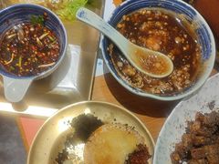 -包整·丝娃娃(一览甲秀楼风景店)