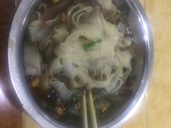 -覃肥叔桂林米粉(粮道街店)
