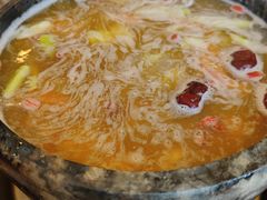 -鲁朗纳麦石锅鸡庄园
