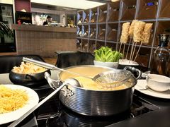 -鲜入唯煮·港式海鲜牛肉火锅(金宝街店)