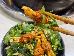 折耳根牛肉-钢管厂歆瑞源油卤串串香(春熙路太古里店)