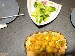 -三兄弟灰太狼烧烤.龙虾烤鱼(上海交大店)