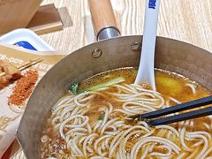 -魔都三兄弟酸辣粉·蘸卤炸串(虹桥万科店)