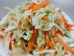 老板送小凉菜-途肴·老农饭庄(百里峡店)